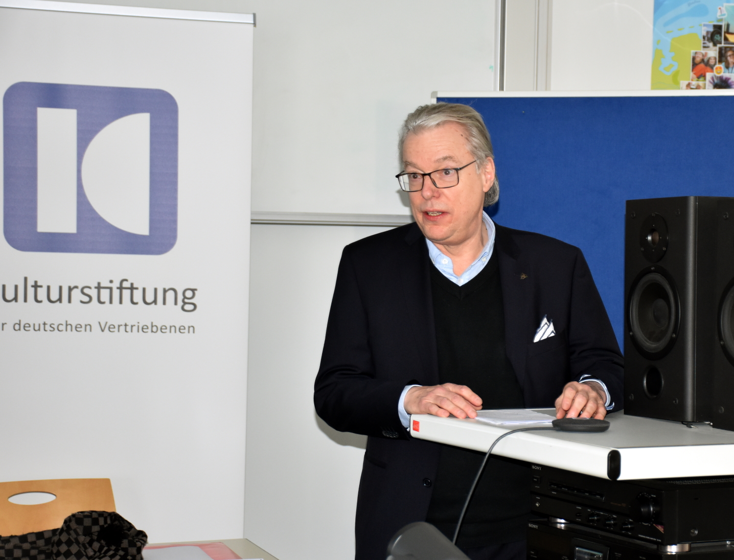 Foto: Prof. Dr. Frank-Lothar Kroll, Technische Universität Chemnitz, am Rednerpult